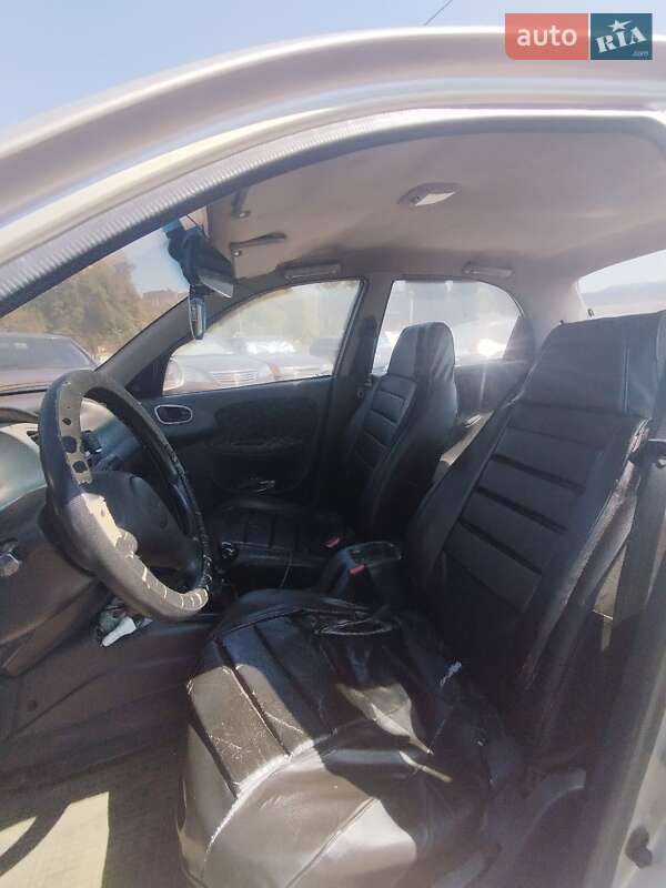 Седан Daewoo Sens 2002 в Полтаве