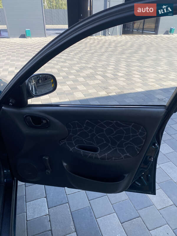 Седан Daewoo Sens 2003 в Полтаве