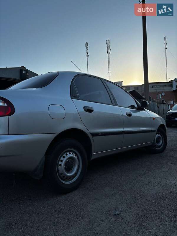 Седан Daewoo Sens 2005 в Киеве