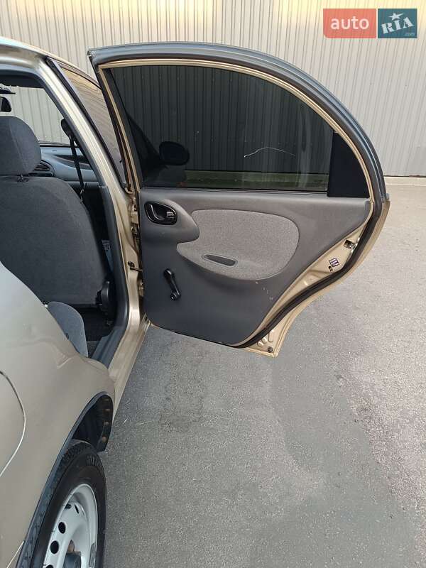 Седан Daewoo Sens 2007 в Ніжині