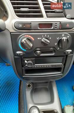 Седан Daewoo Sens 2011 в 