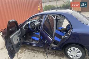 Седан Daewoo Sens 2004 в Кривому Розі