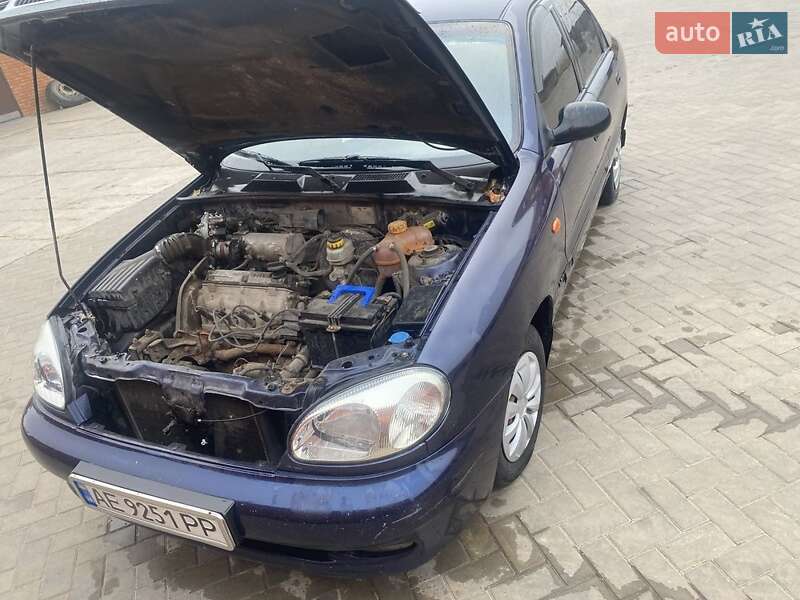 Седан Daewoo Sens 2004 в Кривому Розі