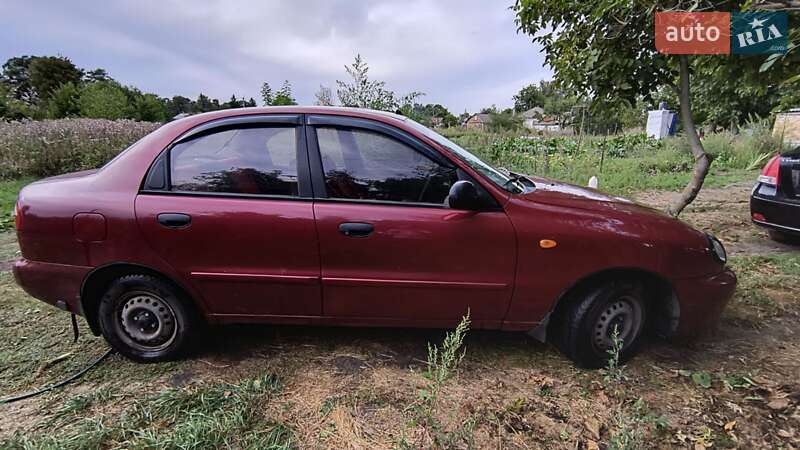 Седан Daewoo Sens 2006 в Ичне