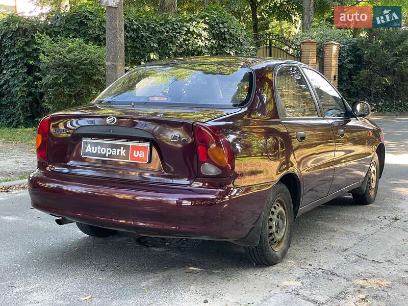 Седан Daewoo Sens 2010 в Киеве