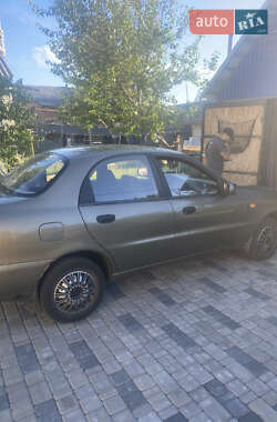 Седан Daewoo Sens 2012 в Коростене