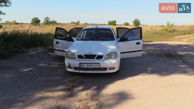 Седан Daewoo Sens 2004 в Переяславе