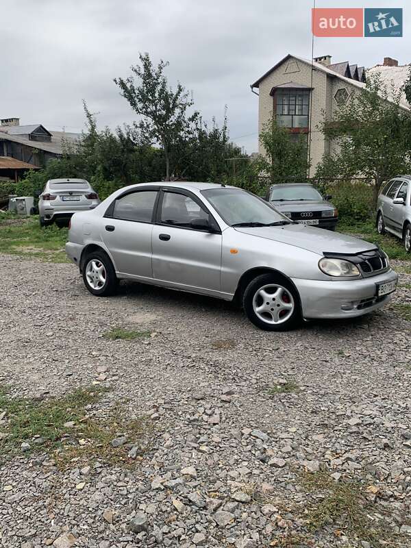 Седан Daewoo Sens 2005 в Кременце