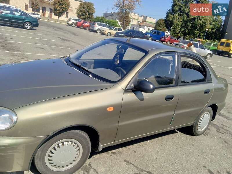 Седан Daewoo Sens 2006 в Малині