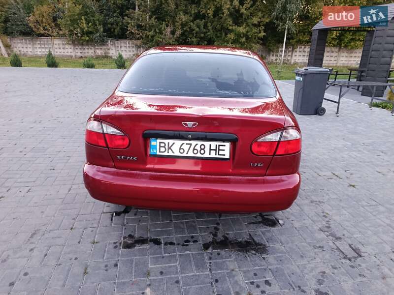 Седан Daewoo Sens 2006 в Корце