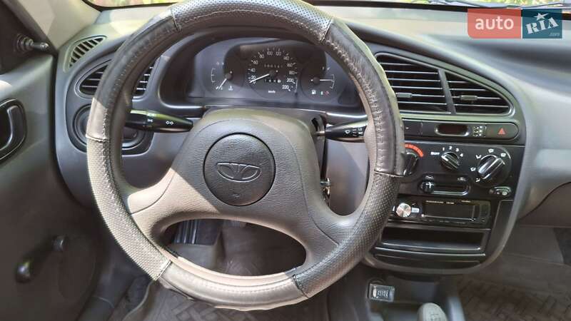 Седан Daewoo Sens 2005 в Царичанці