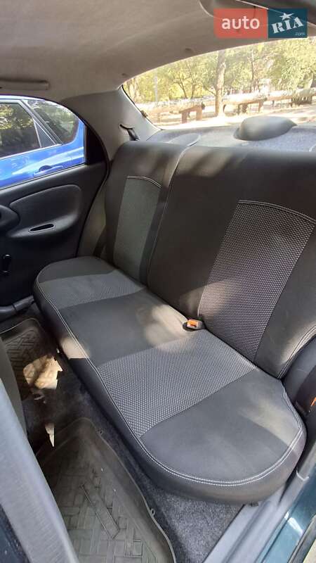Седан Daewoo Sens 2005 в Царичанці