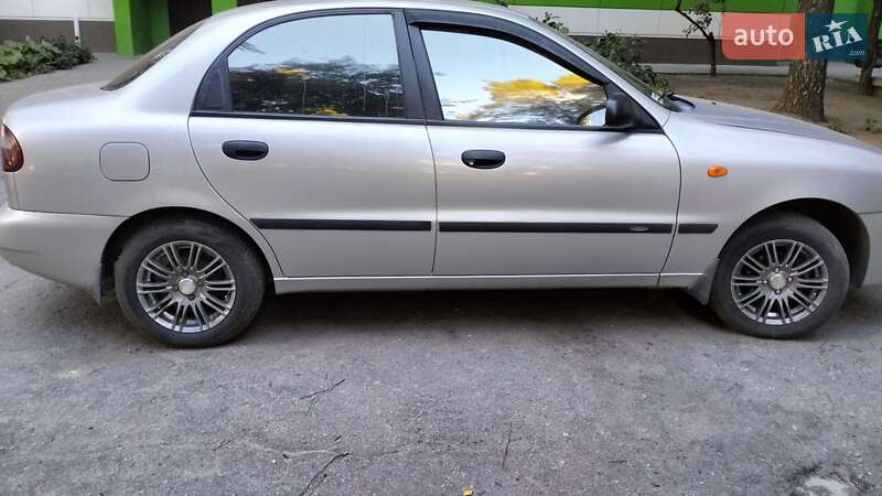 Седан Daewoo Sens 2005 в Запорожье