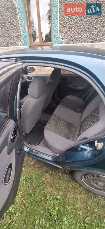Седан Daewoo Sens 2006 в Стрию