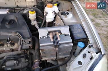 Седан Daewoo Sens 2004 в  Седан Daewoo Sens 2004 в