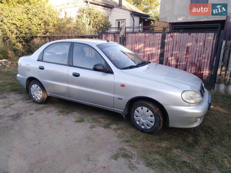 Седан Daewoo Sens 2004 в Миргороде