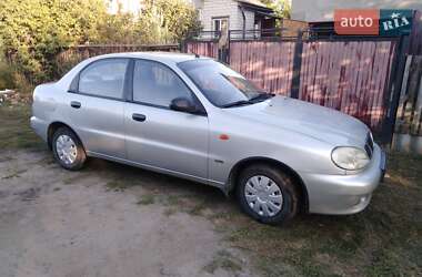 Седан Daewoo Sens 2004 в  фото 2 Седан Daewoo Sens 2004 в