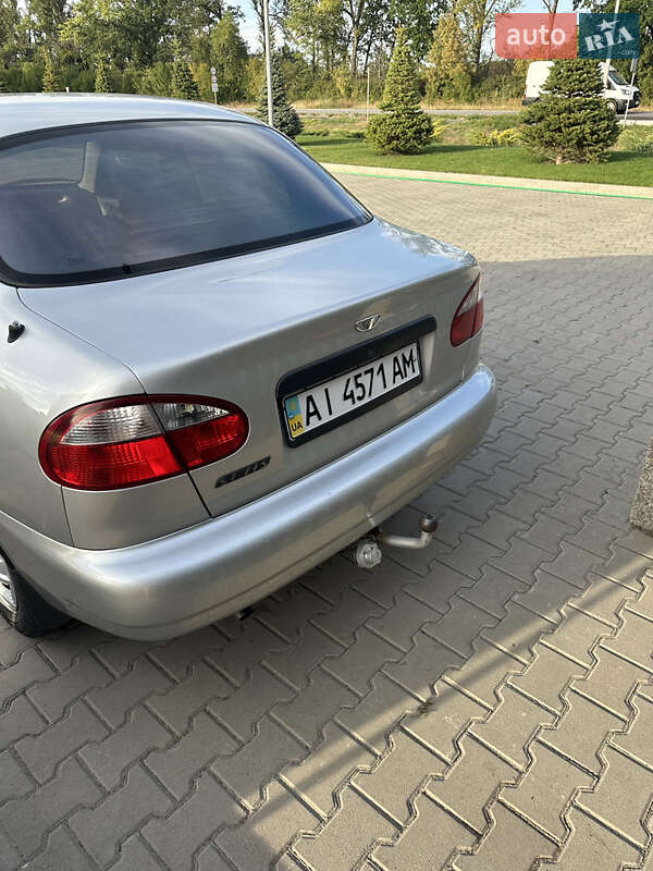 Седан Daewoo Sens 2002 в Кагарлыке