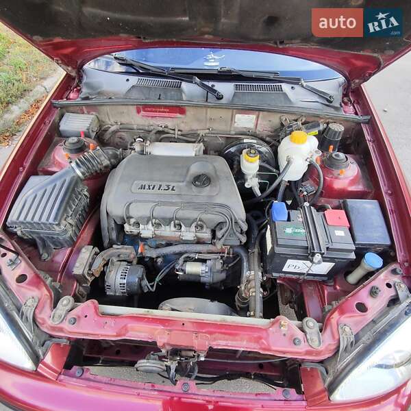 Седан Daewoo Sens 2004 в Харькове