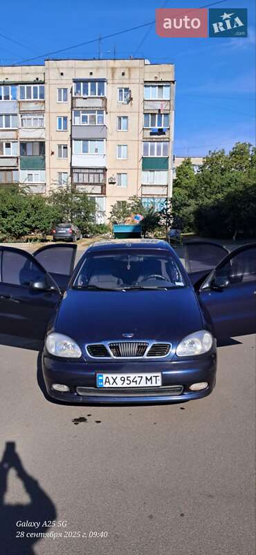 Седан Daewoo Sens 2002 в Краснограді