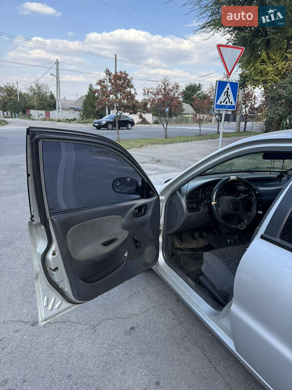 Седан Daewoo Sens 2005 в Запоріжжі