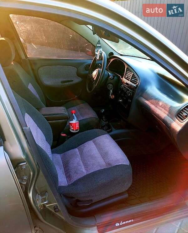 Седан Daewoo Sens 2004 в Одесі