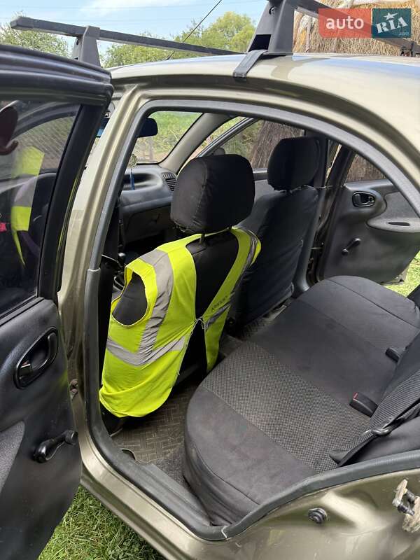 Седан Daewoo Sens 2005 в Львові