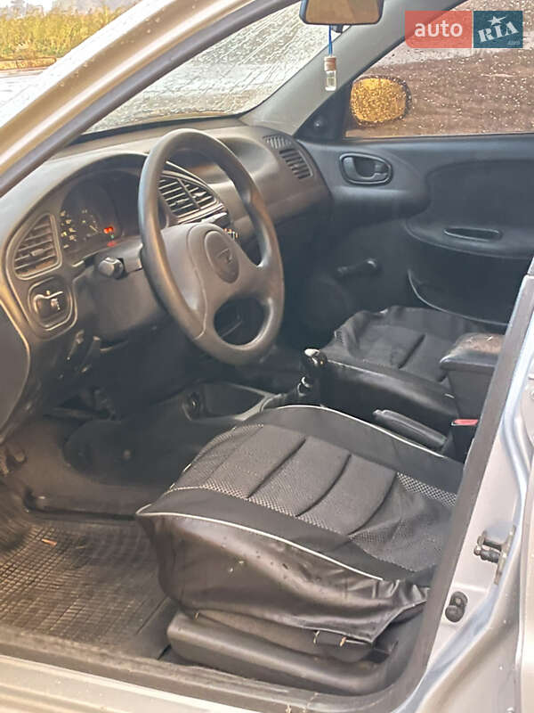 Седан Daewoo Sens 2005 в Черкассах