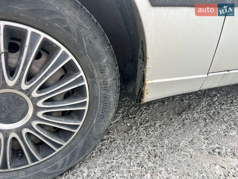 Седан Daewoo Sens 2004 в Чернівцях
