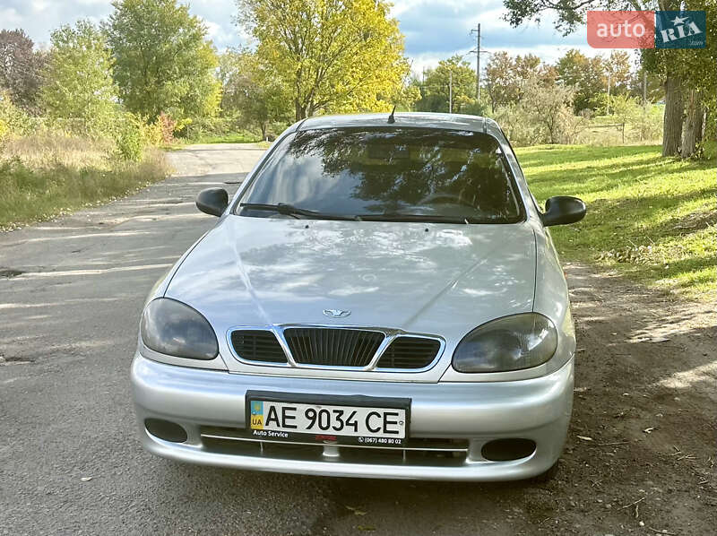 Седан Daewoo Sens 2005 в Днепре