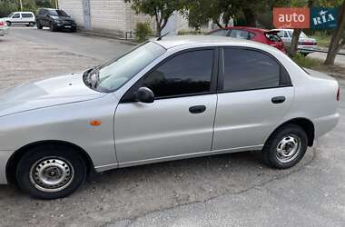 Седан Daewoo Sens 2007 в Обухове