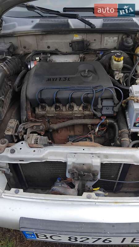 Седан Daewoo Sens 2005 в Радехові