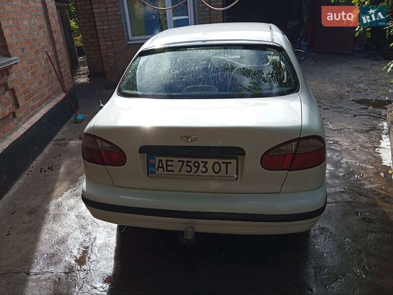 Седан Daewoo Sens 2002 в Кривом Роге