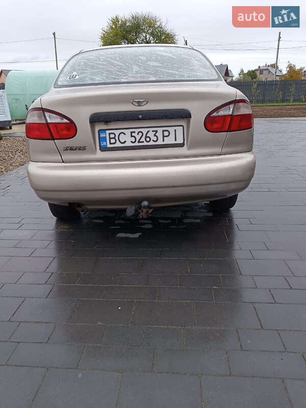 Седан Daewoo Sens 2004 в Стрые