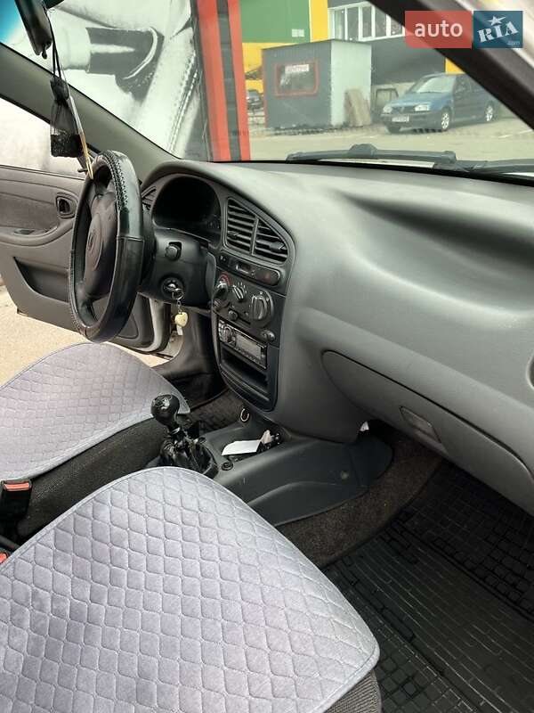 Седан Daewoo Sens 2012 в Ніжині