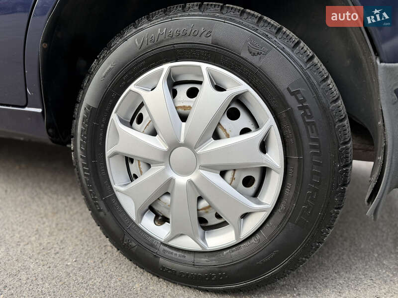 Седан Daewoo Sens 2006 в Дніпрі
