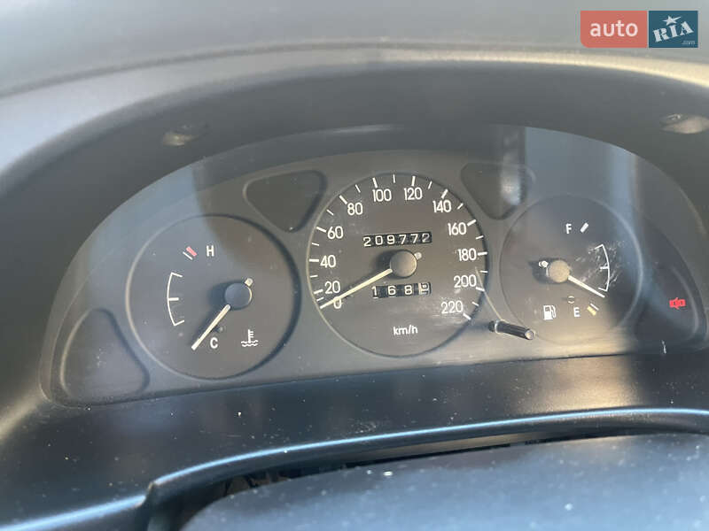 Седан Daewoo Sens 2005 в Одесі