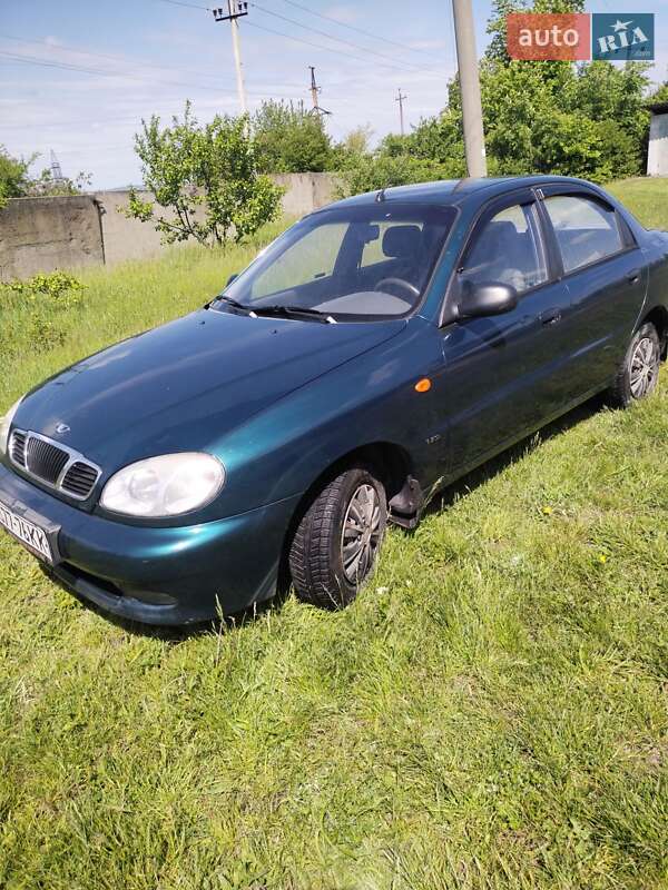 Седан Daewoo Sens 2004 в Помошной