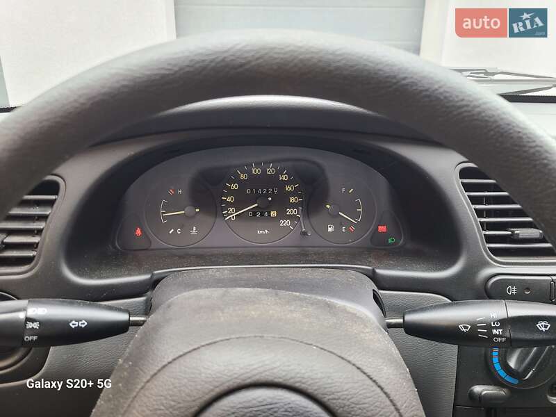 Седан Daewoo Sens 2005 в Острозі