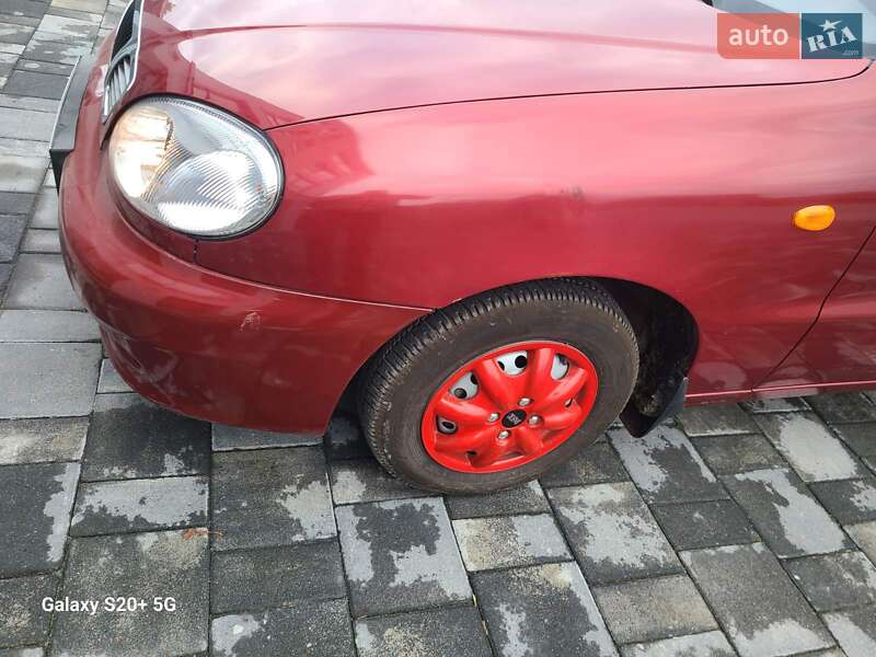 Седан Daewoo Sens 2005 в Острозі