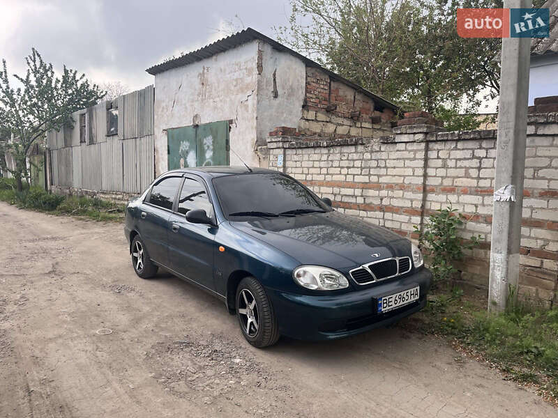Седан Daewoo Sens 2004 в Миколаєві