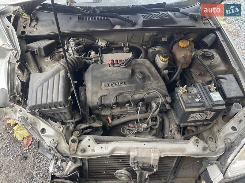 Седан Daewoo Sens 2007 в Ровно