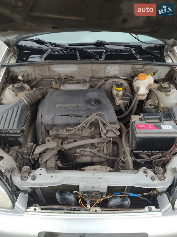 Седан Daewoo Sens 2006 в Харкові