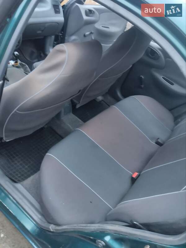 Седан Daewoo Sens 2005 в Каменском