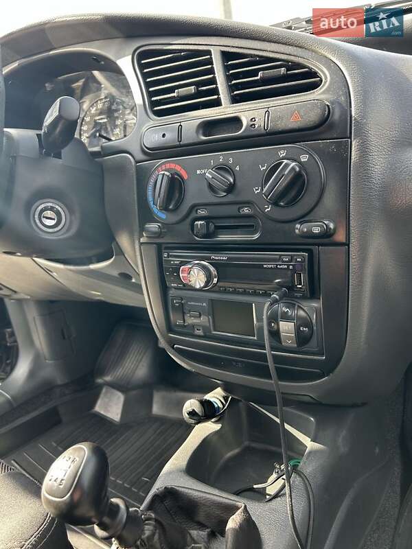 Седан Daewoo Sens 2007 в Кривом Роге