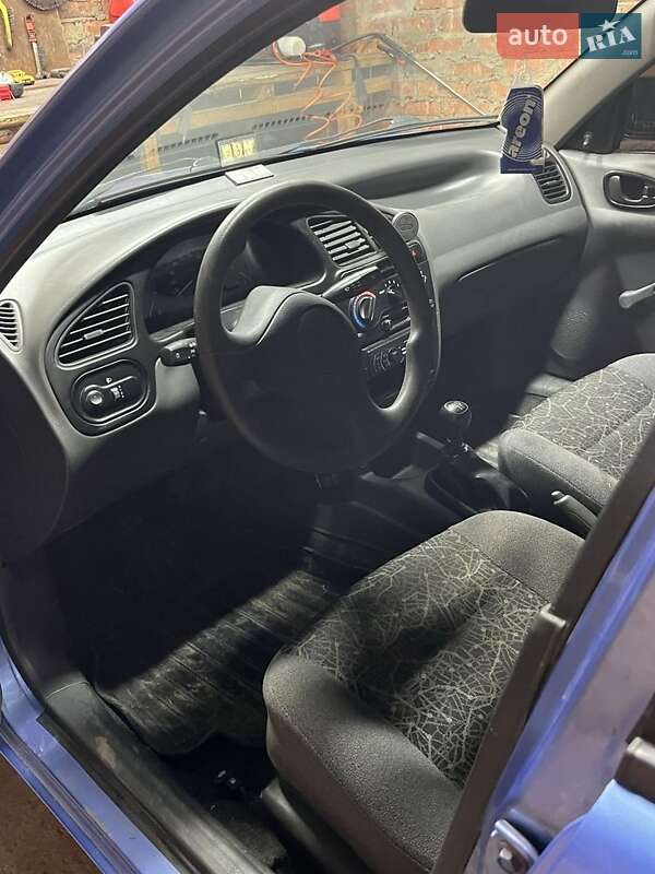 Седан Daewoo Sens 2007 в Липовці