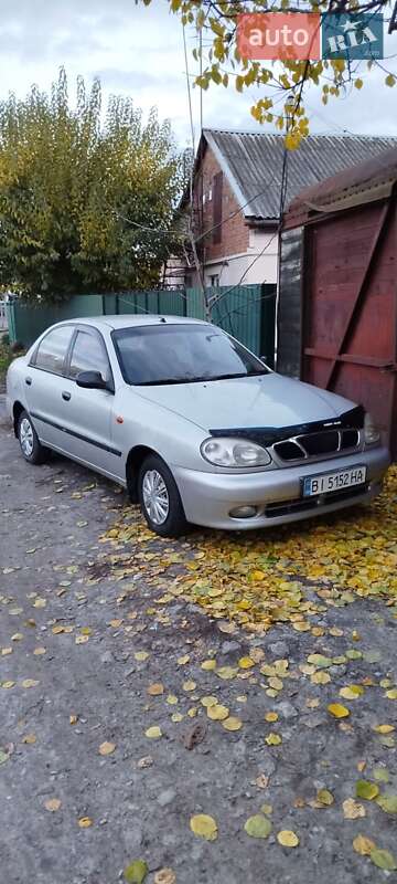 Седан Daewoo Sens 2004 в Миргороде
