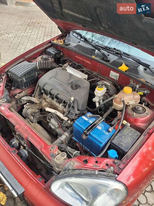 Седан Daewoo Sens 2006 в Шполі