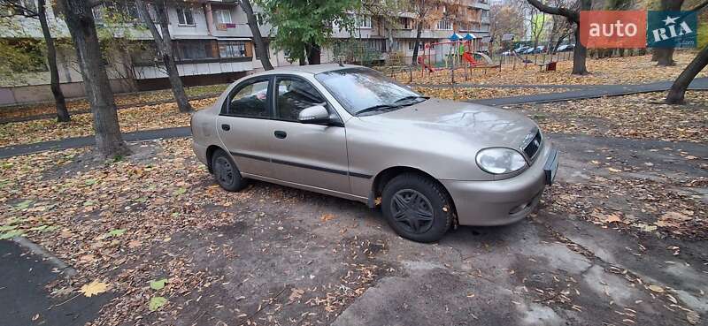 Седан Daewoo Sens 2015 в Києві