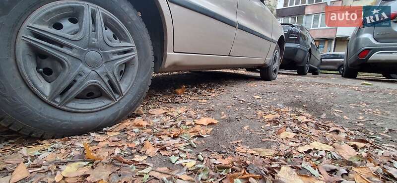 Седан Daewoo Sens 2015 в Києві